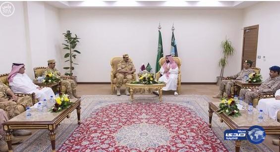 وزير الدولة لشؤون الدفاع في قطر يصل الرياض