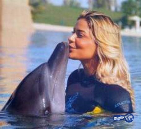 مادلين مطر تقبل “الدولفين”