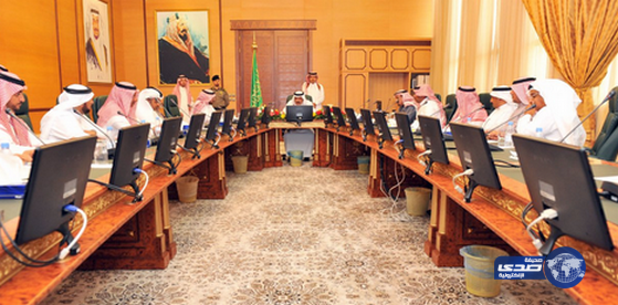 الأمير مشاري بن سعود يجتمع برئيس الغرفة التجارية الصناعية بالباحة