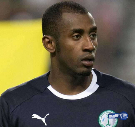 إصابة وليد عبدالله بقطع في الرباط الصليبي