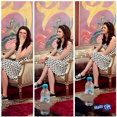 سلمى رشيد شكلها تفشلت من وجود قارورة المياة!!