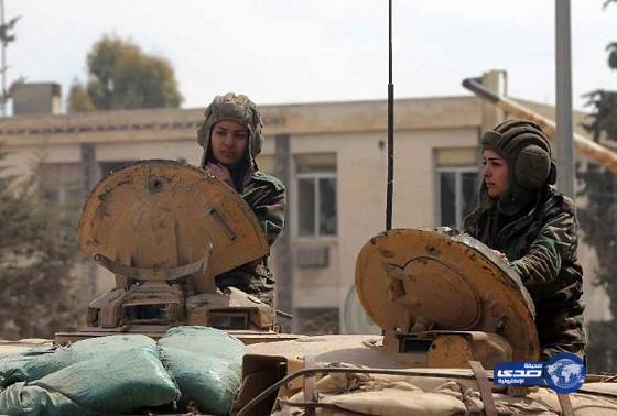 بالصور:النظام السوري يسعتين بالجميلات في الحرب بعد هروب الرجال