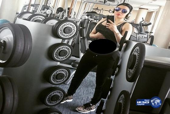 هيفاء وهبي تخرج من تمرين رياضي بصورة خادشة جداً