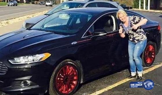 سيدة تشكر لصوصاً سرقوا سيارتها!!