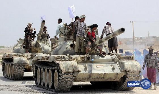 القبائل يسيطرون على مواقع عسكرية تابعين للحوثيين وسط اليمن