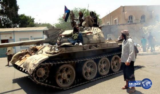 مواجهات عنيفة بين قوات موالية للحوثيين والمقاومة الجنوبية بالشيخ عثمان