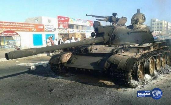 سلسلة غارات جوية على مواقع عسكرية في تعز