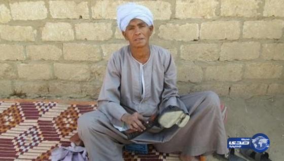 مصرية تعيش 43 عاماً في هيئة رجل