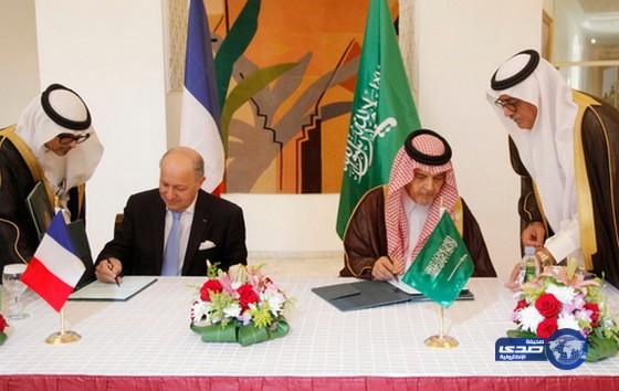الأمير سعود الفيصل يوقع اتفاقية تعاون مع وزير الخارجية الفرنسي