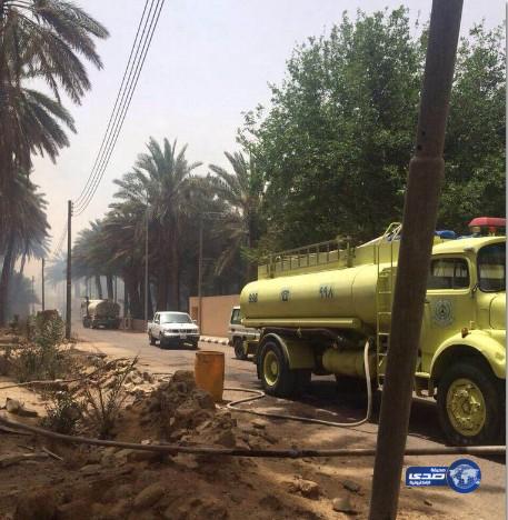 الدفاع المدني يخمد حريق نخيل بالقرب من بير هداج تيماء‎