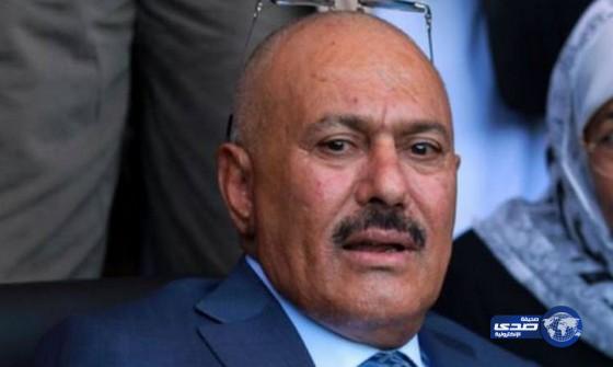 أنباء عن مغادرة صالح وعائلته اليمن