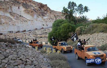 داعش يهاجم أسرة ليبية ويمثل بجثث قتلاها