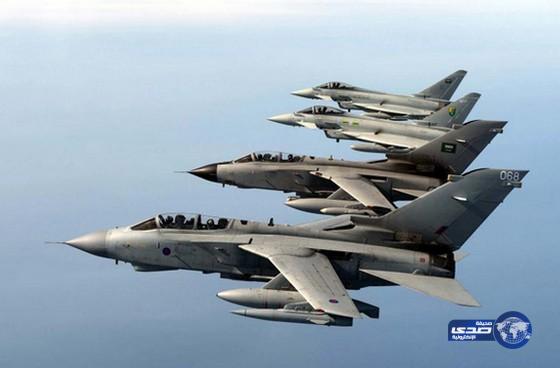 طائرات التحالف تحلق فوق صعدة مع قرب انتهاء المهلة