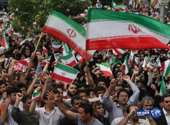 إيران: تظاهرات عمالية لـ”تحسين الظروف”