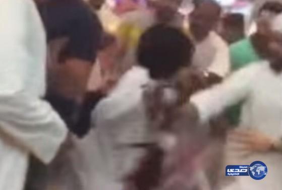 بالفيديو: سناب شات يتسبب بمشاجرة في مطار الكويت