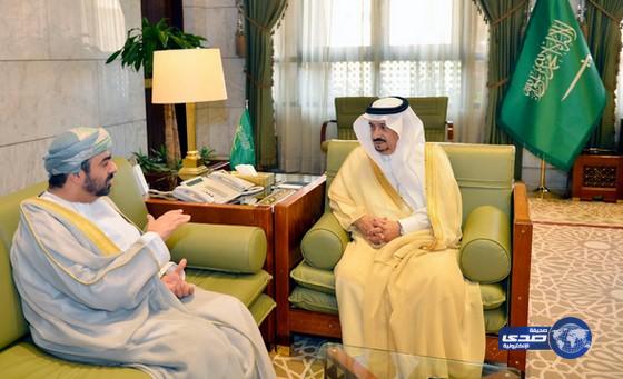 الأمير فيصل بن بندر يستقبل سفير سلطنة عمان