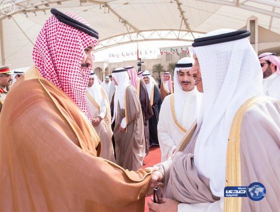 سمو ولي ولي العهد يغادر الكويت