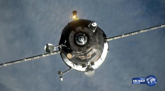 مركبة فضاء روسية تتفكك الجمعة وتصل شظاياها إلى الأرض