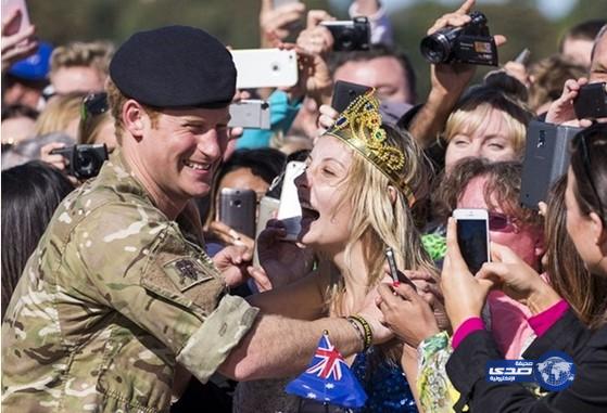 بالفيديو: رد فعل الأمير هاري على عرض زواج من فتاة أسترالية