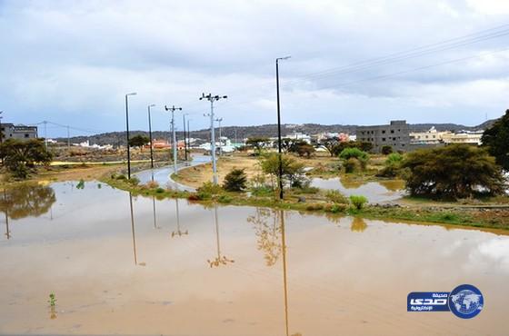 أمطار متوسطة على محافظة النماص
