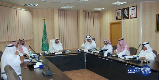 اللجنة المحلية للانتخابات البلدية بمنطقة نجران تعقد اجتماعها التمهدي الاول‎