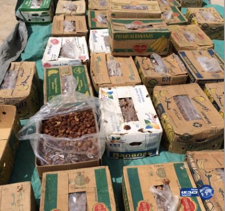 “التجارة” تضبط عمالة تمتهن تعبئة التمور المغشوشة وسط مسبح استراحة ملوث‎