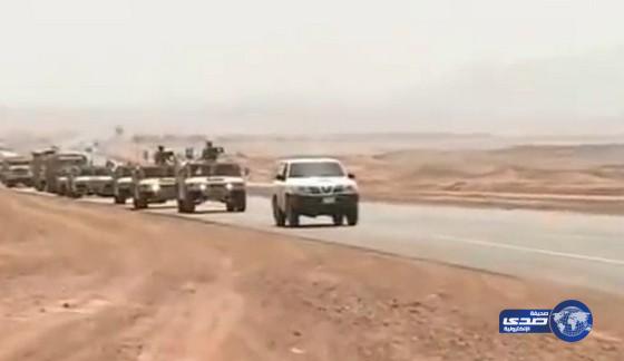 بالفيديو.. وحدة من “القوة الضاربة” تصل إلى نجران لأخذ مراكزها على الحدود