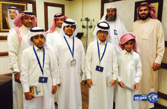 مدير التعليم ” بالغنيم ” يثني على مشروع “بالقراءة نرتقي ” بمدرسة نايف بن عبدالعزيز‎