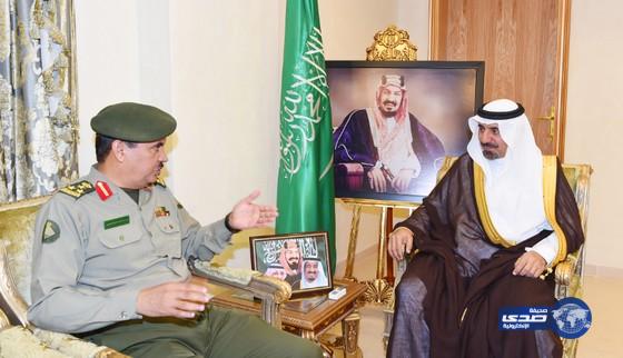 أمير منطقة نجران يلتقي مدير الجوازات بالمنطقة