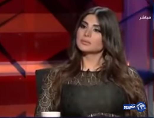 بالفيديو.. اعلامية مصرية تفضح كذب ممثلة لبنانية في الكويت تحولت من ذكر لأنثى