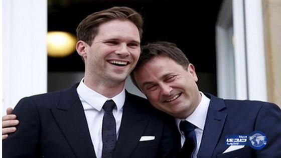 رئيس وزراء لوكسمبورغ يتزوج من صديقه