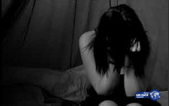 حبس زوجين عربيين أدرا مسكنهما للدعارة بعجمان