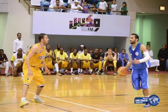 هل يخطف أحد بطولة الدوري ام يؤجلها الفتح