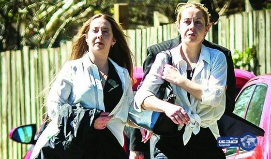 توأمتان تستغلان تشابههما في سرقة المحلات التجارية