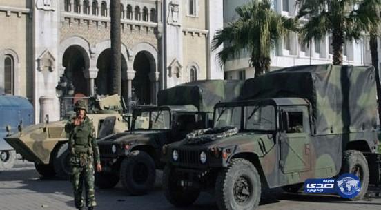 عسكري تونسي يطلق النار على زملائه بثكنة للجيش