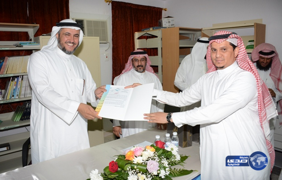 المنيع يحقق رغبة 1003 معلما ومعلمة بحركة النقل الداخلي بنجران