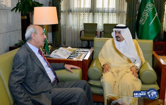 الأمير فيصل بن بندر يستقبل السفير الأردني لدى المملكة