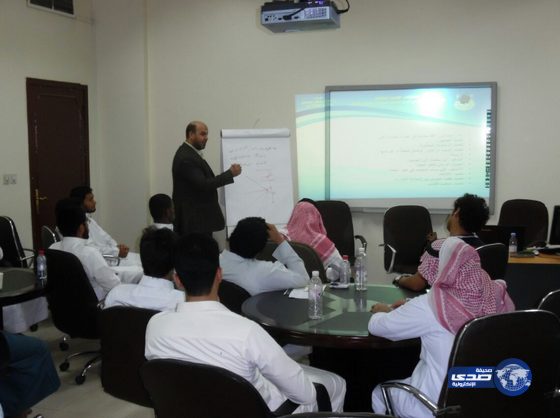 “عيسوي ” دورات كلية خدمة المجتمع من أجل الرقي بهذا المجتمع‎(صور)‎