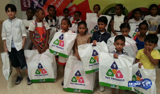 جمعية حماية الأسرة الخيرية تدخل السعادة على 40 طفل وطفلة