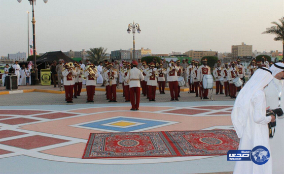 بالصور أمير تبوك يرعى افتتاح مهرجان الورود والفاكهه‎