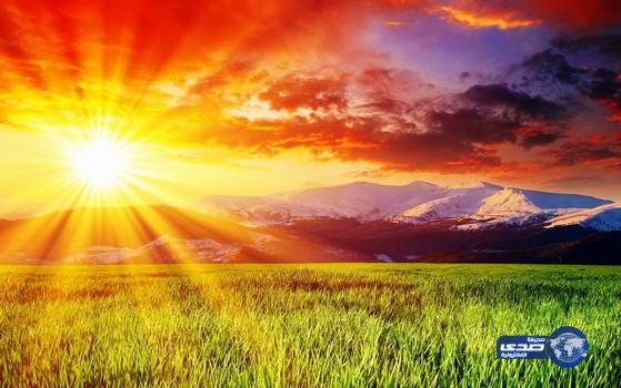 امرأة تدعي ملكيتها للشمس