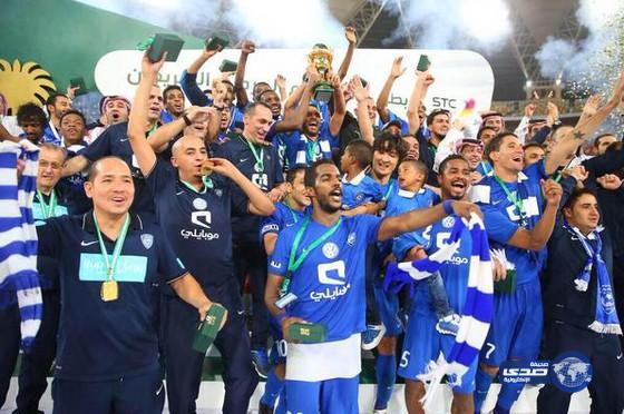 دونيس يمنح لاعبي الهلال إجازة لمدة 35 يومًا والفريق يجري معسكرًا تحضيريًا في النمسا