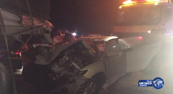 حادث مروي يصرع ويصيب 4 أشخاص بطريق الدمام