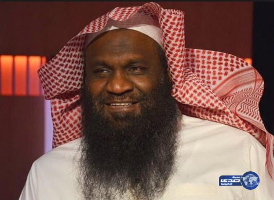 الكلباني ساخراً: كل شيء في حياة جيلنا تغيّر ما عدا مطار الملك خالد!