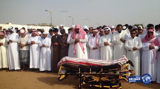 أداء الصلاة على شهيد الواجب العريبي