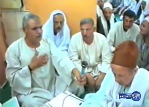 بالفيديو: وفاة مأذون عقب إشهار زواج داخل مسجد مردداً الله أكبر