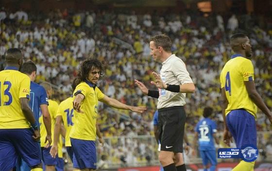 «الانضباط» توقف لاعبي النصر الراهب وعيد وعبدالغني