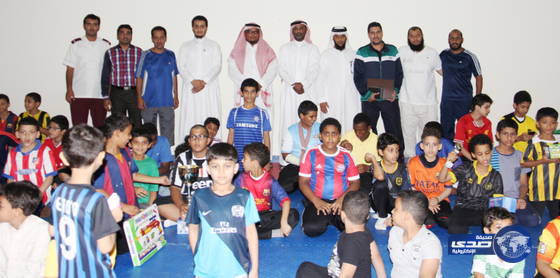 خيركم تكرم 100 طفل من ابناء من منسوبيها‎