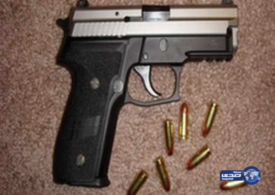 عشريني يقتل شقيقته الثلاثينية بـ5 رصاصات داخل مقر عملها بجدة