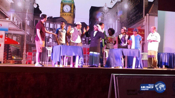 حضور كبير لمسرحية طارق العلي في تبوك مهرجان الورود والفاكهه‎